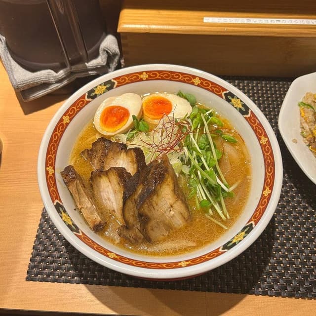 YAMACHAN - サブ画像1