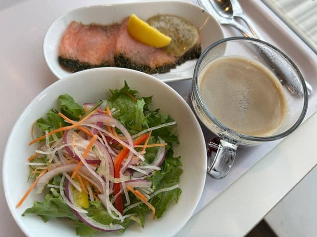 IKEA レストラン 新三郷店 - サブ画像1