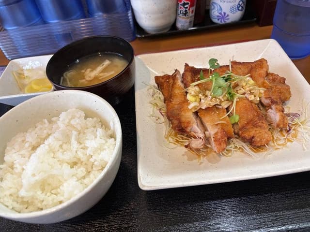 となりの食堂 - サブ画像1