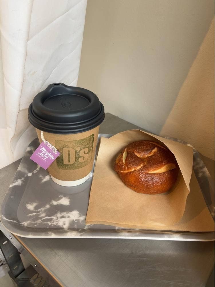 D's coffee
