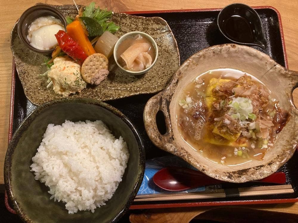 地鶏割烹 おはじき 新宿