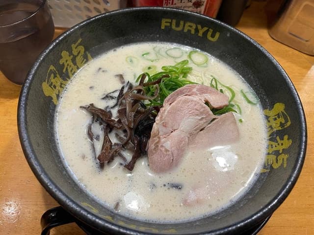 とんこつラーメン 博多風龍 新橋店 - サブ画像3