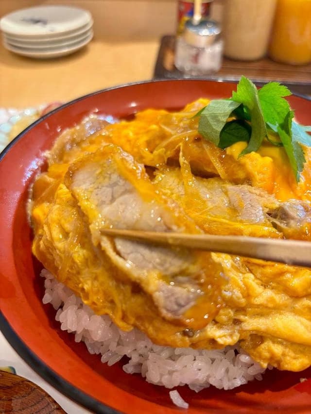 とんかつ 志賀 - サブ画像1