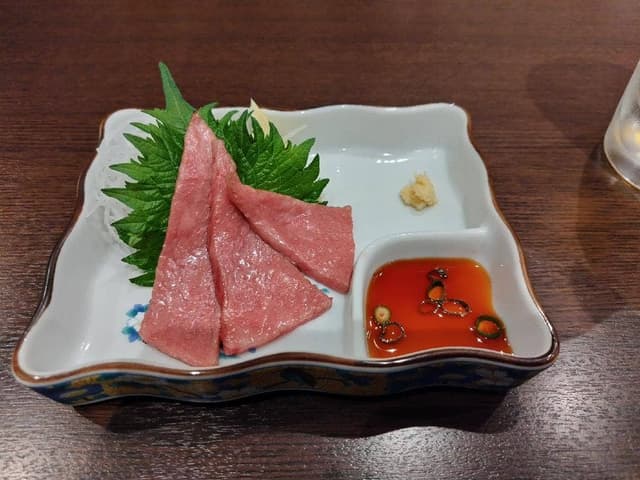 ステーキ・すきやき・しゃぶしゃぶ 牛祥 - サブ画像1