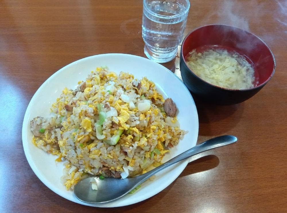 中華料理 吉田飯店