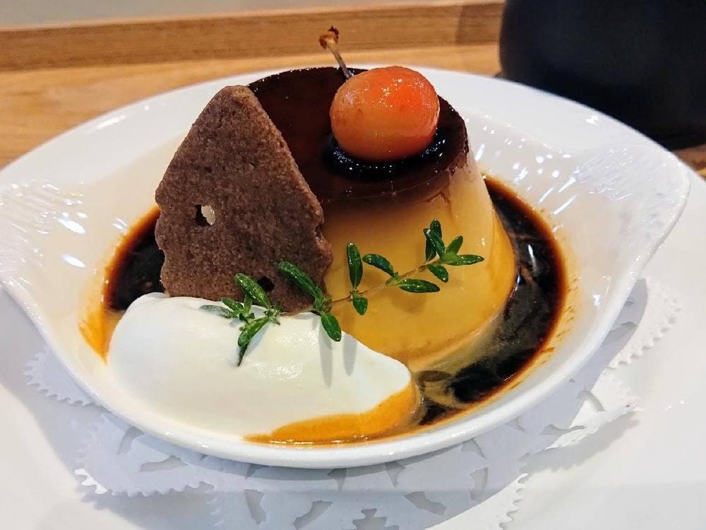 カフェ アンリ・ファーブル