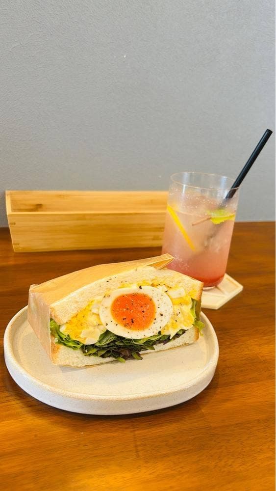 ROKKA Cafe
