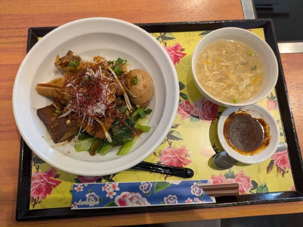 台湾食堂 滷肉飯