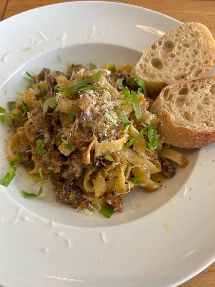 トラットリア・ルースト