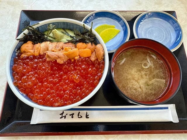 ウトロ漁協婦人部食堂 - サブ画像1