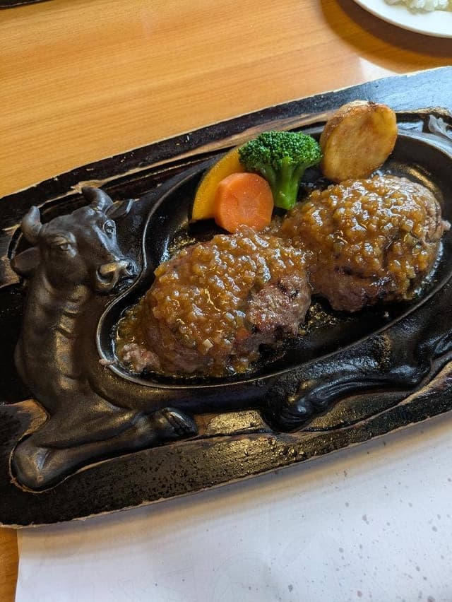 炭焼きレストラン さわやか 浜松遠鉄店 - サブ画像1