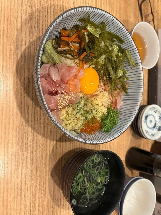 魚屋スタンド ふじ 新なにわ大食堂店 - サブ画像3