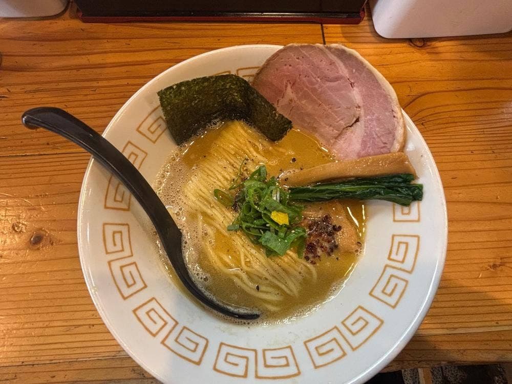 極麺 青二犀