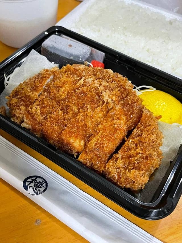 とんかつ 檍 横浜馬車道店 - サブ画像2