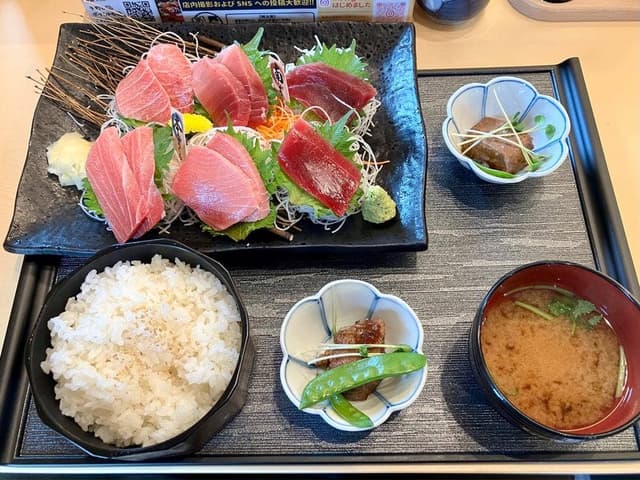 南まぐろと本まぐろ 静岡本店 - サブ画像3