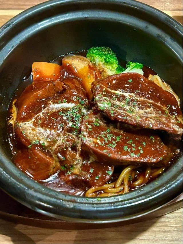洋食屋 伊勢十 丸の内店 - サブ画像1