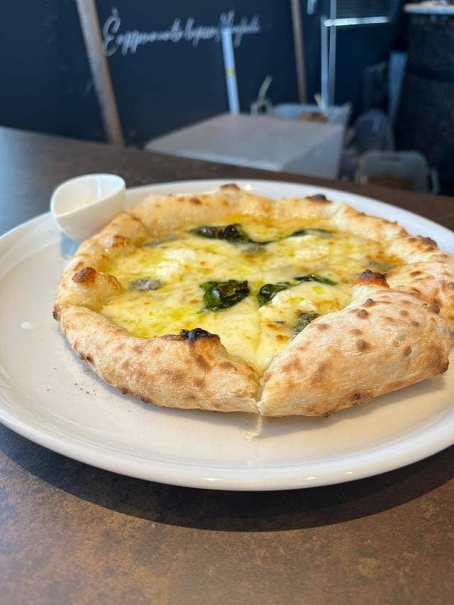 BELLA PIZZA Napoletana - サブ画像1