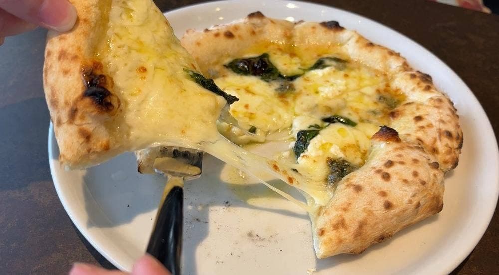 BELLA PIZZA Napoletana