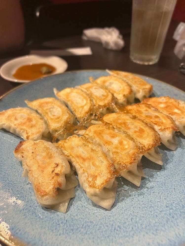 餃子処 りん