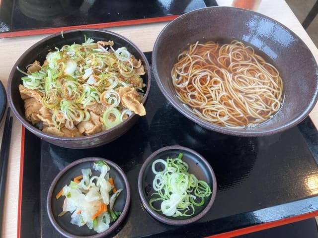 ゆで太郎 もつ次郎 小松長田南店 - サブ画像1