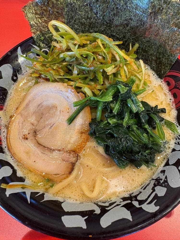 横浜家系ラーメン とんこつ本舗
