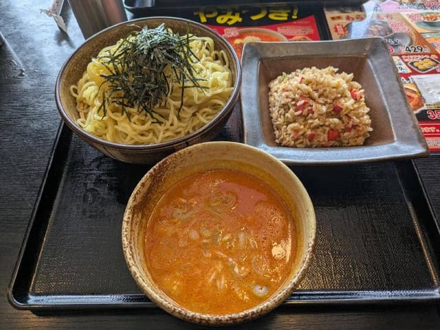 五味八珍吉田店 - サブ画像2