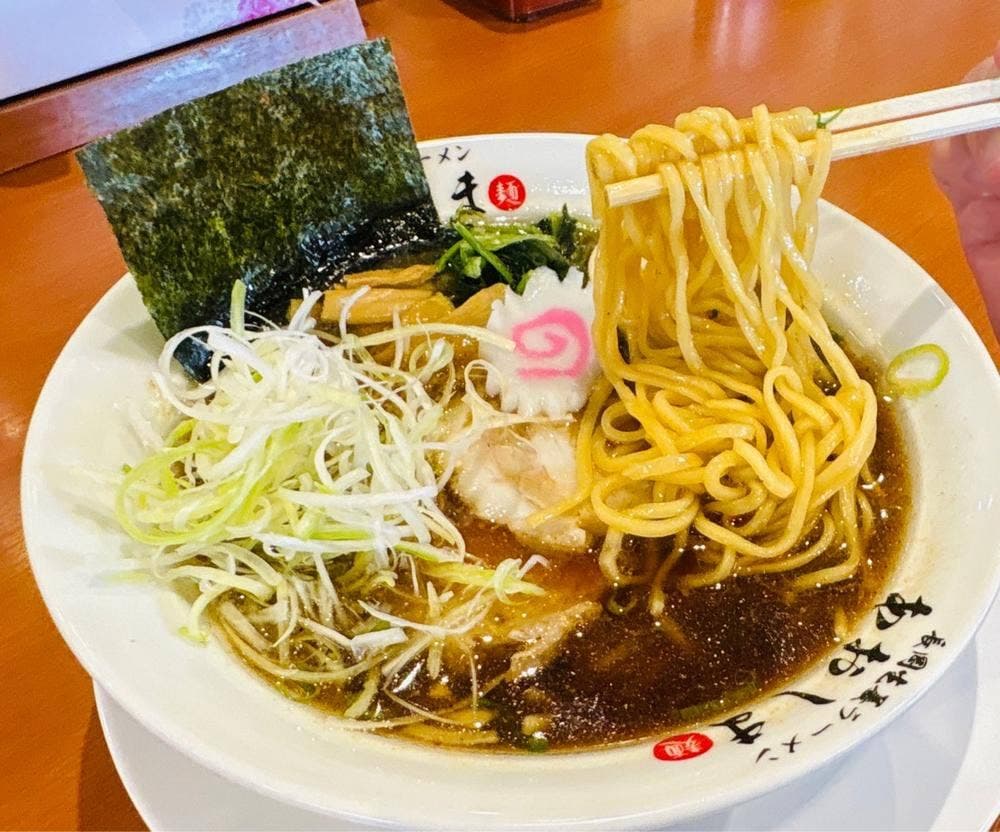 全国ラーメンうまいもの横丁 関マーゴ店