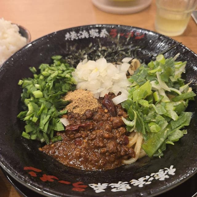 横浜家系ラーメン 有楽家 浦和駅西口店 - サブ画像1