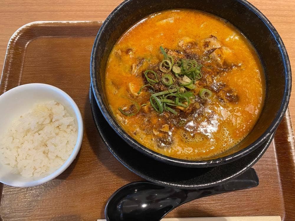 想吃担担面 プライムツリー赤池店