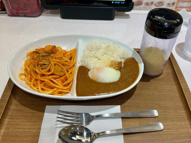 カレーハウスリオ 高田馬場 - サブ画像1