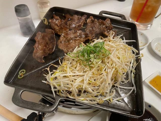 ホルモン千葉 本店 - サブ画像1