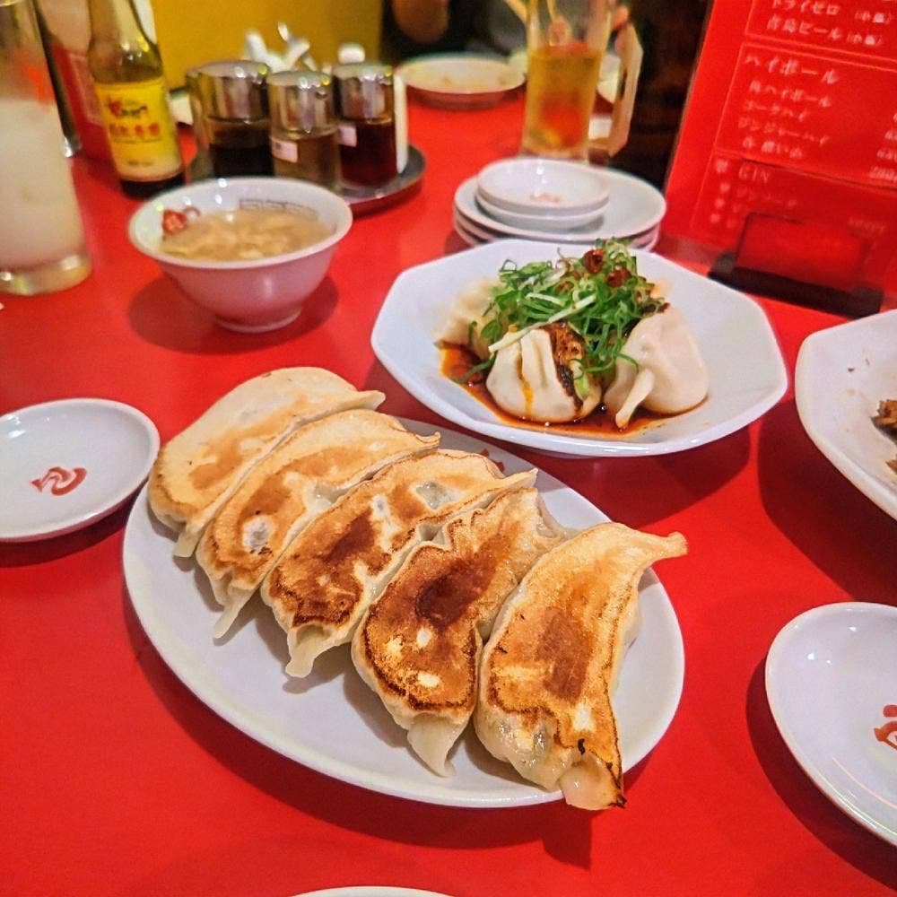 本格餃子 包