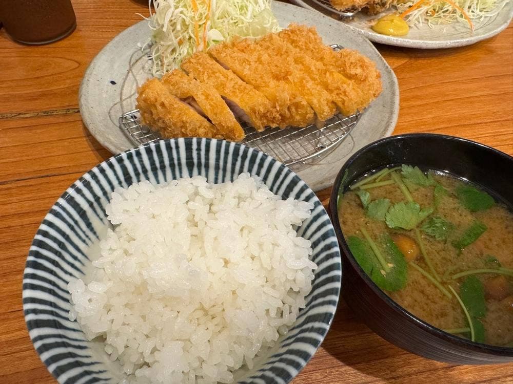 とんかつ勇吾郎