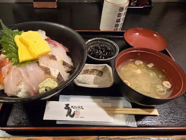 炭火割烹三是 新宿西口店 - サブ画像3