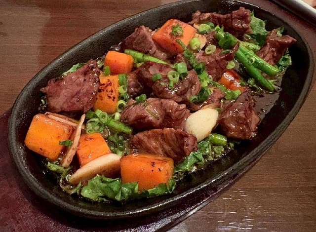 シュラスコ 肉寿司食べ放題 夜景肉バル サルーテジャポン 渋谷店 - サブ画像1