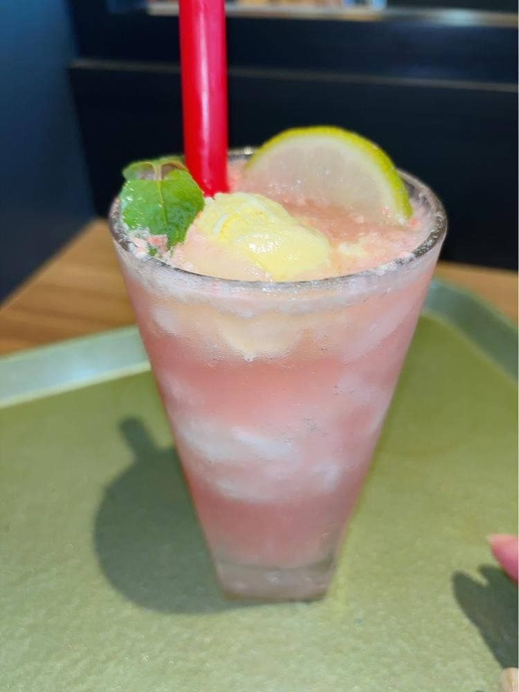 クレイトンズカフェ ららぽーと横浜店