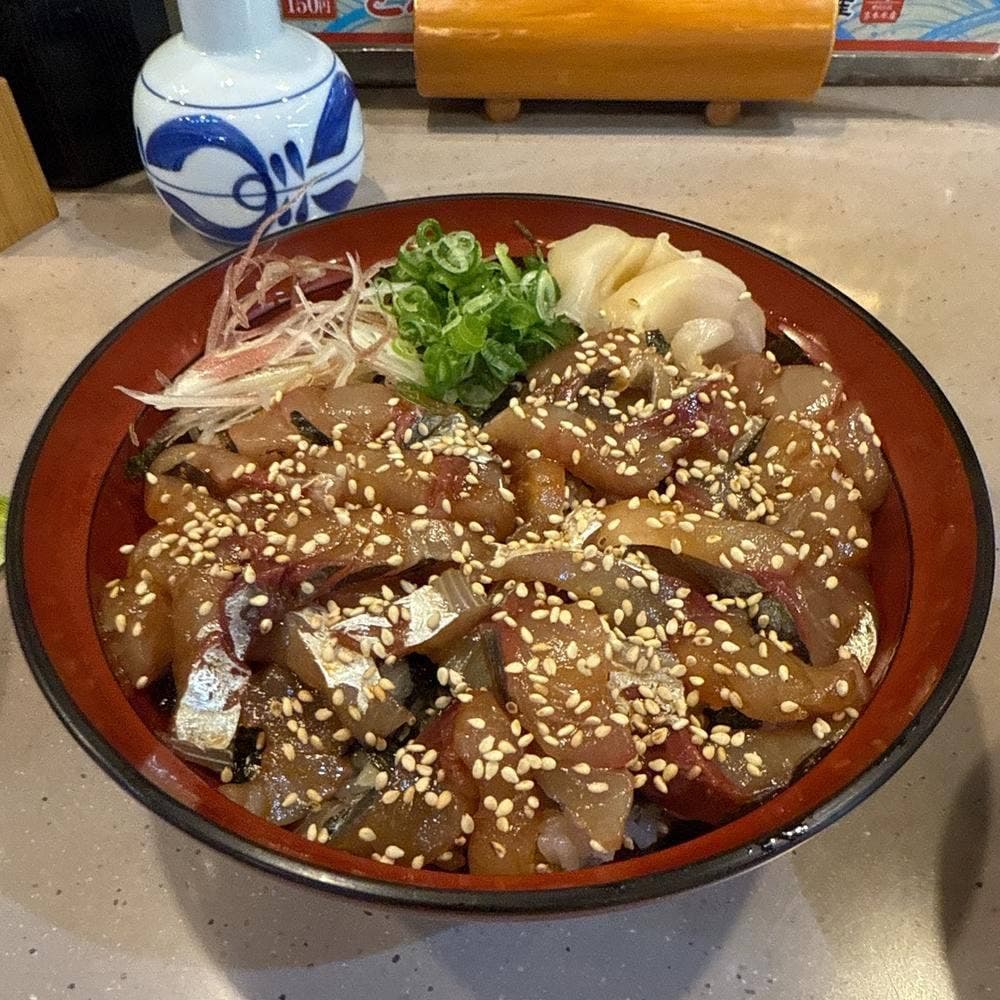 とれとれ寿司