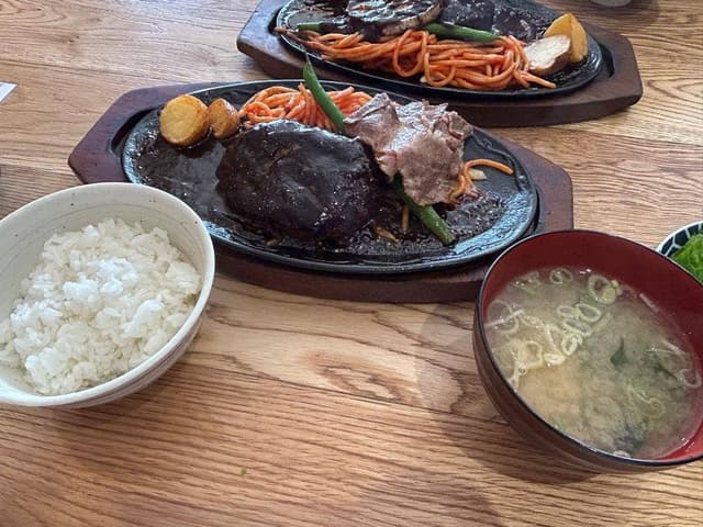 君のハンバーグを食べたい イオンモール大和店 - サブ画像1