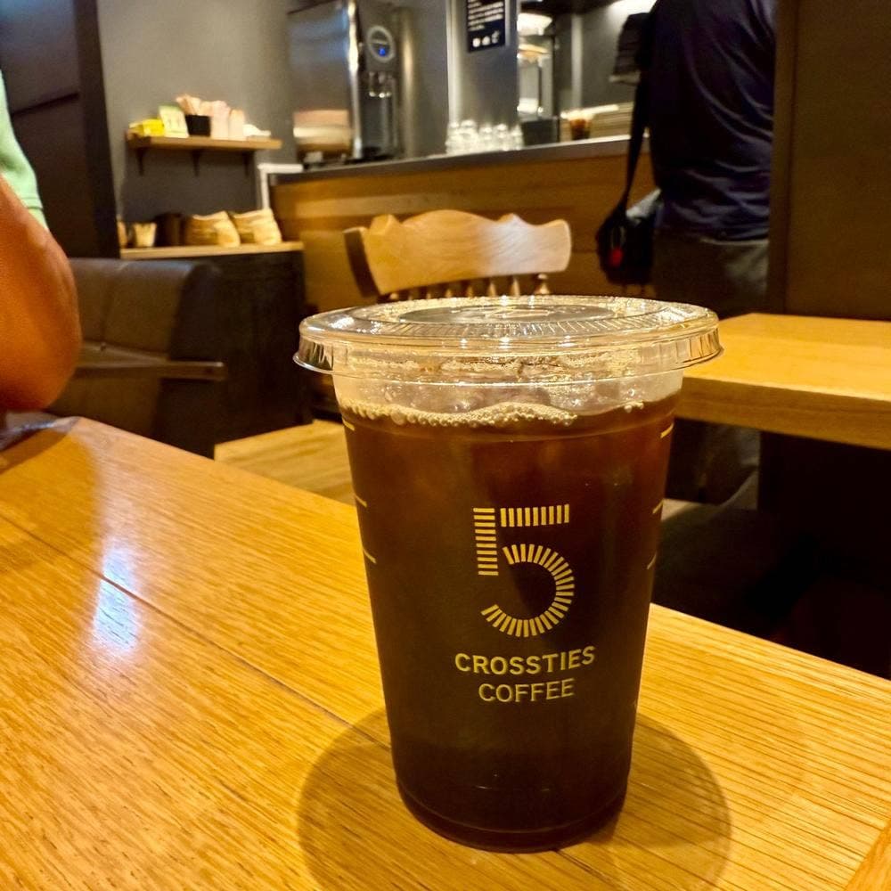 5 CROSSTIES COFFE エキュートエディション横浜店