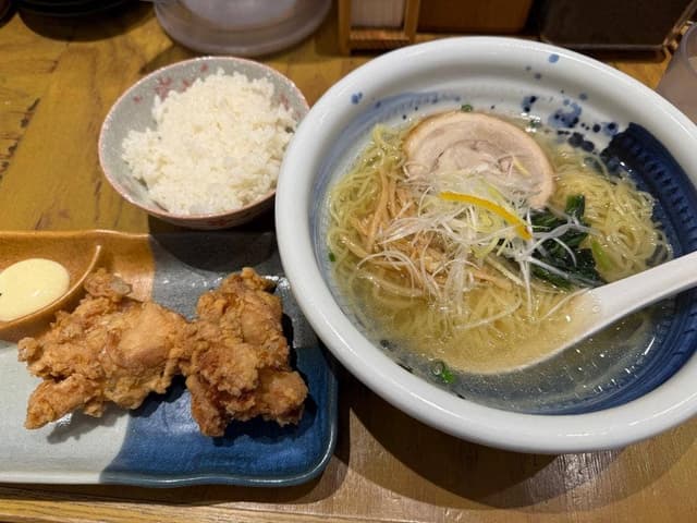俺流塩らーめん 池袋東口店 - サブ画像1