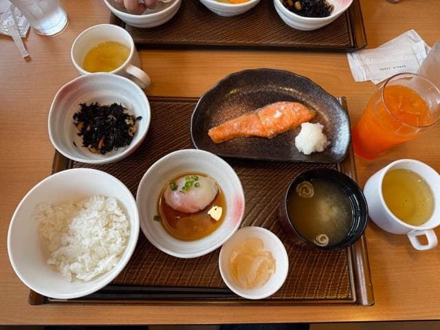 ガスト 京急杉田駅前店 - サブ画像2