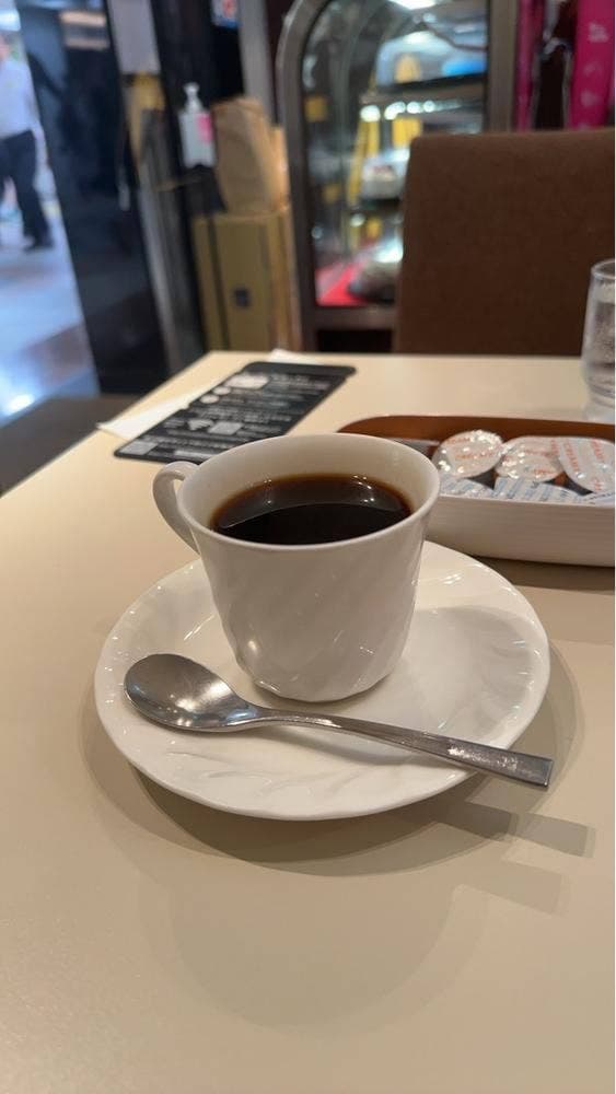 Cafeルノアール 新宿京王モール店