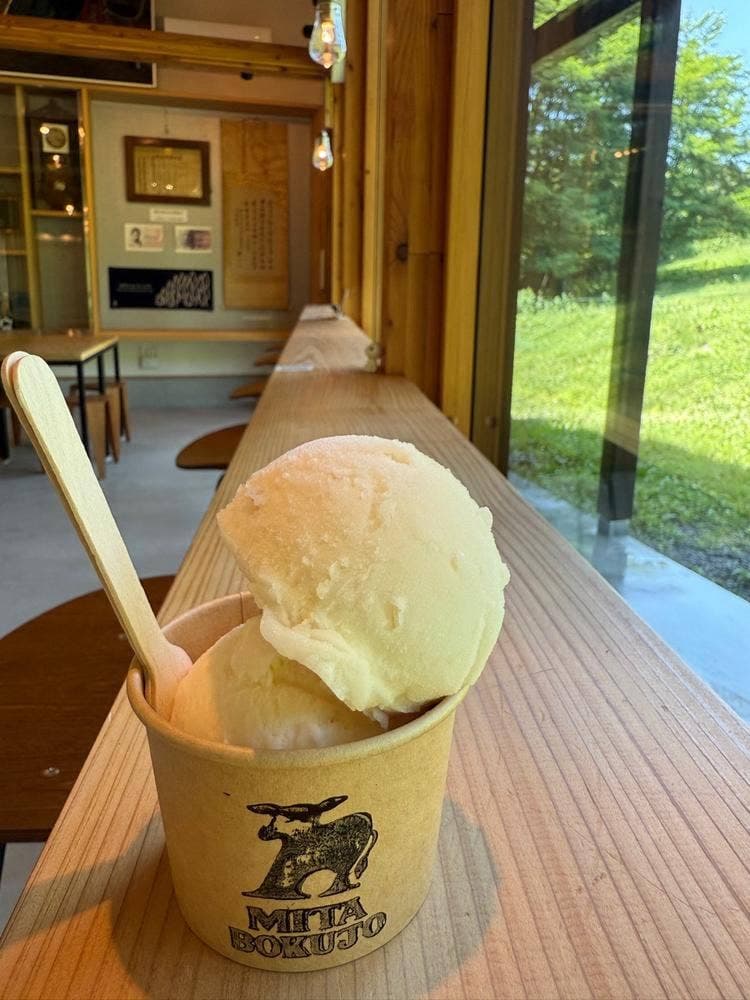 ジェラートカフェ 三田牧場