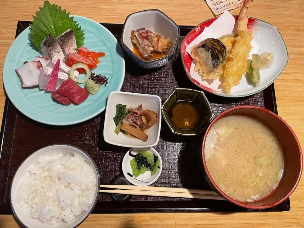おどりや 成田東店