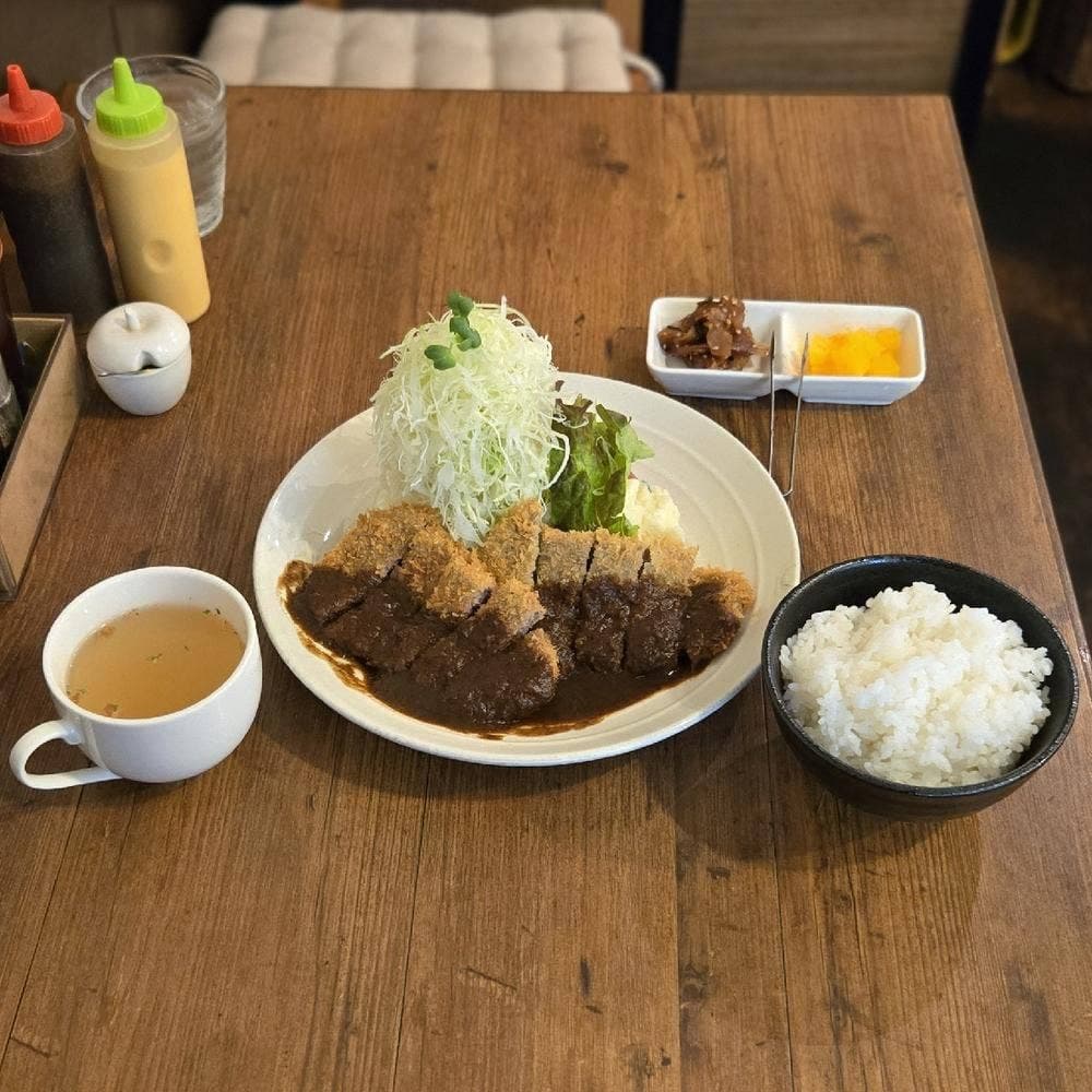 洋食ますだ