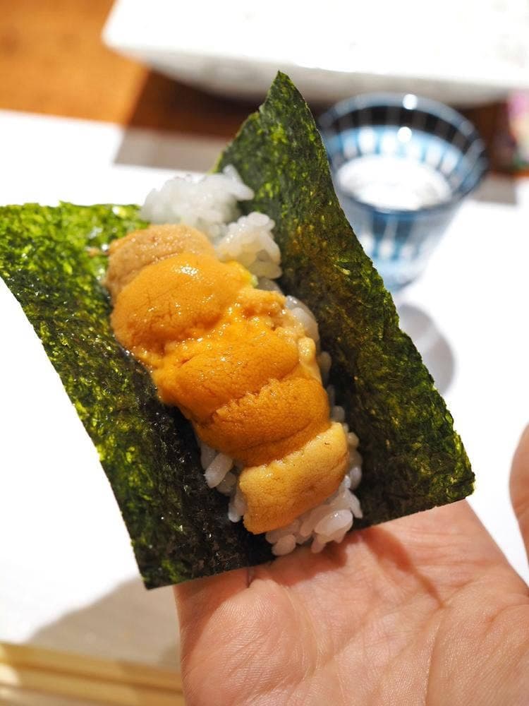 鮨 赤酢 たかやま