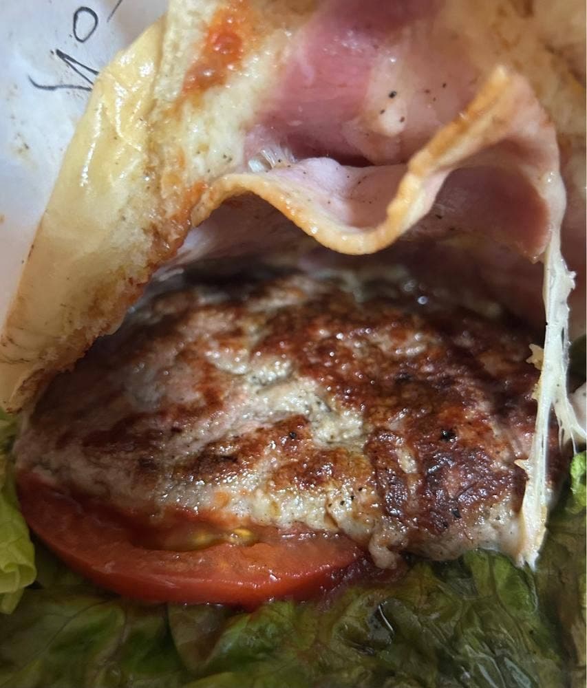 焼きたてのパン屋さん TOMI