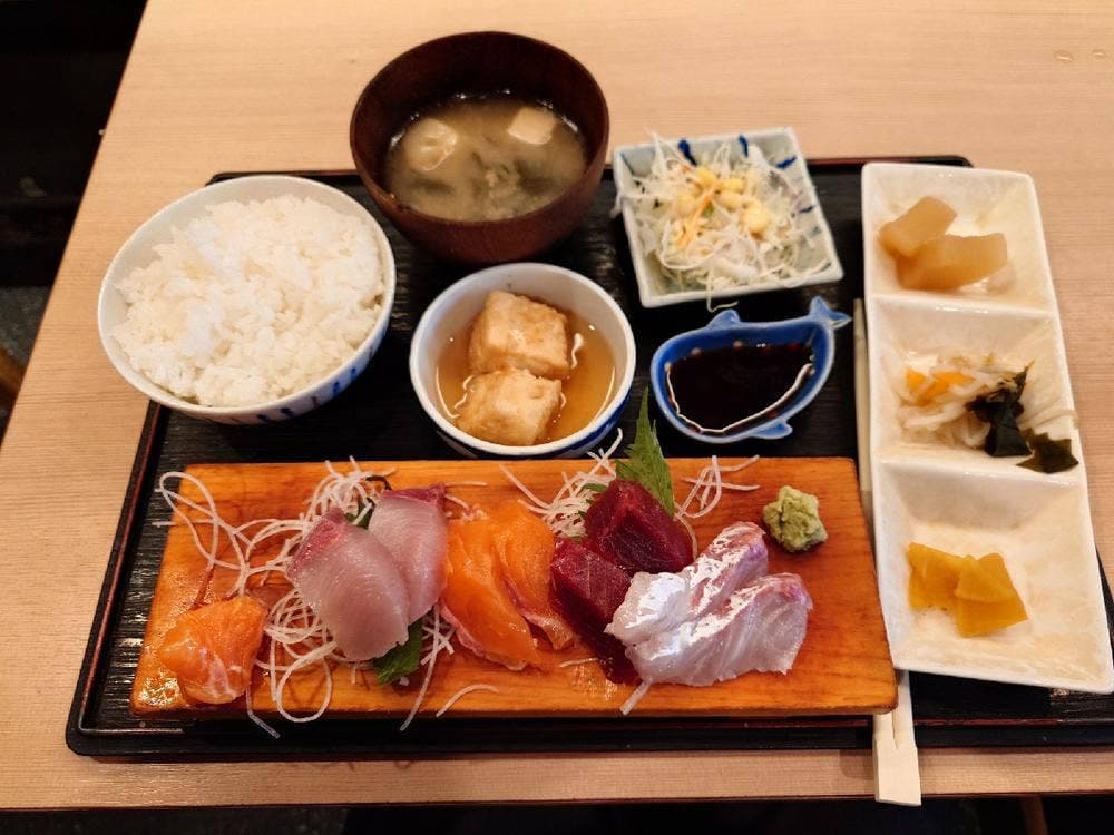 さまさま