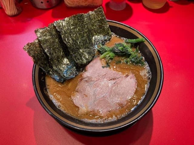 王道家直伝 家系ラーメン 本ごう家 王道之印 - サブ画像1