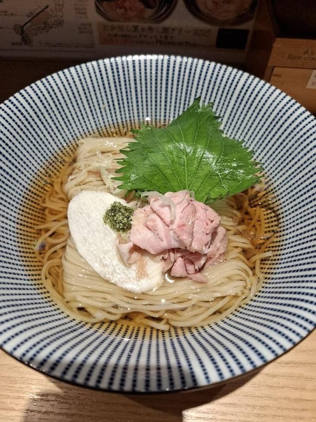 焼きあご塩らー麺 たかはし アトレ川崎店 - サブ画像1